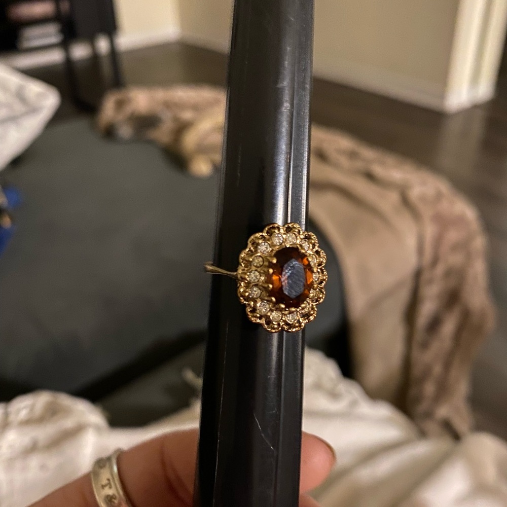 Vintage Brown Gem 18k HGE Ring sz 7 1/2